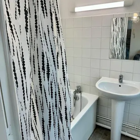 Superbe Tres Calme Et Confortable Реймс