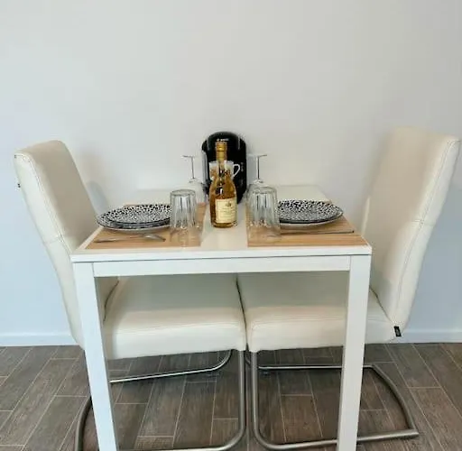 Apartment Superbe Tres Calme Et Confortable *